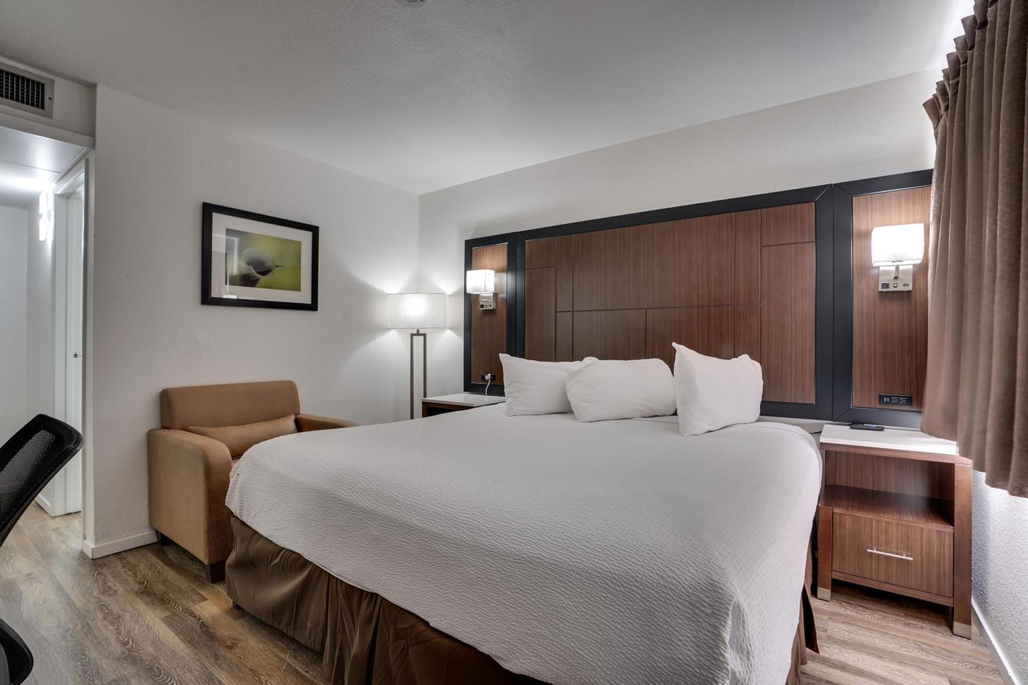Econo Lodge Stockton Near I-5 Fairgrounds Buitenkant foto