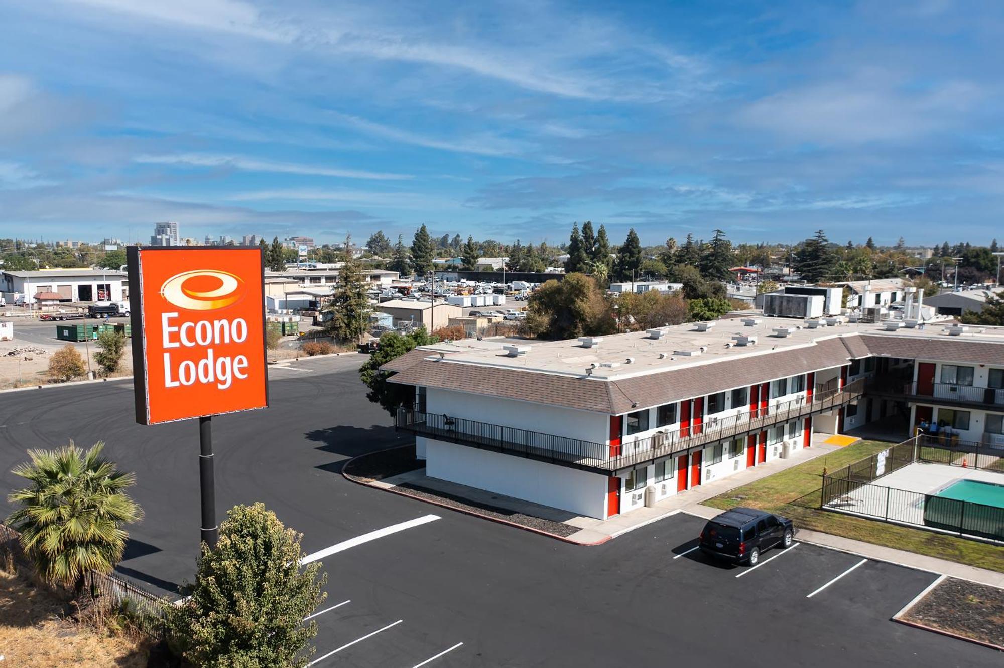 Econo Lodge Stockton Near I-5 Fairgrounds Buitenkant foto